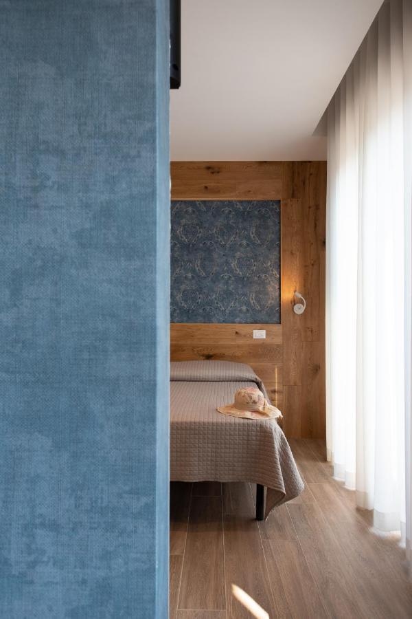 Rosa Hotel 3*