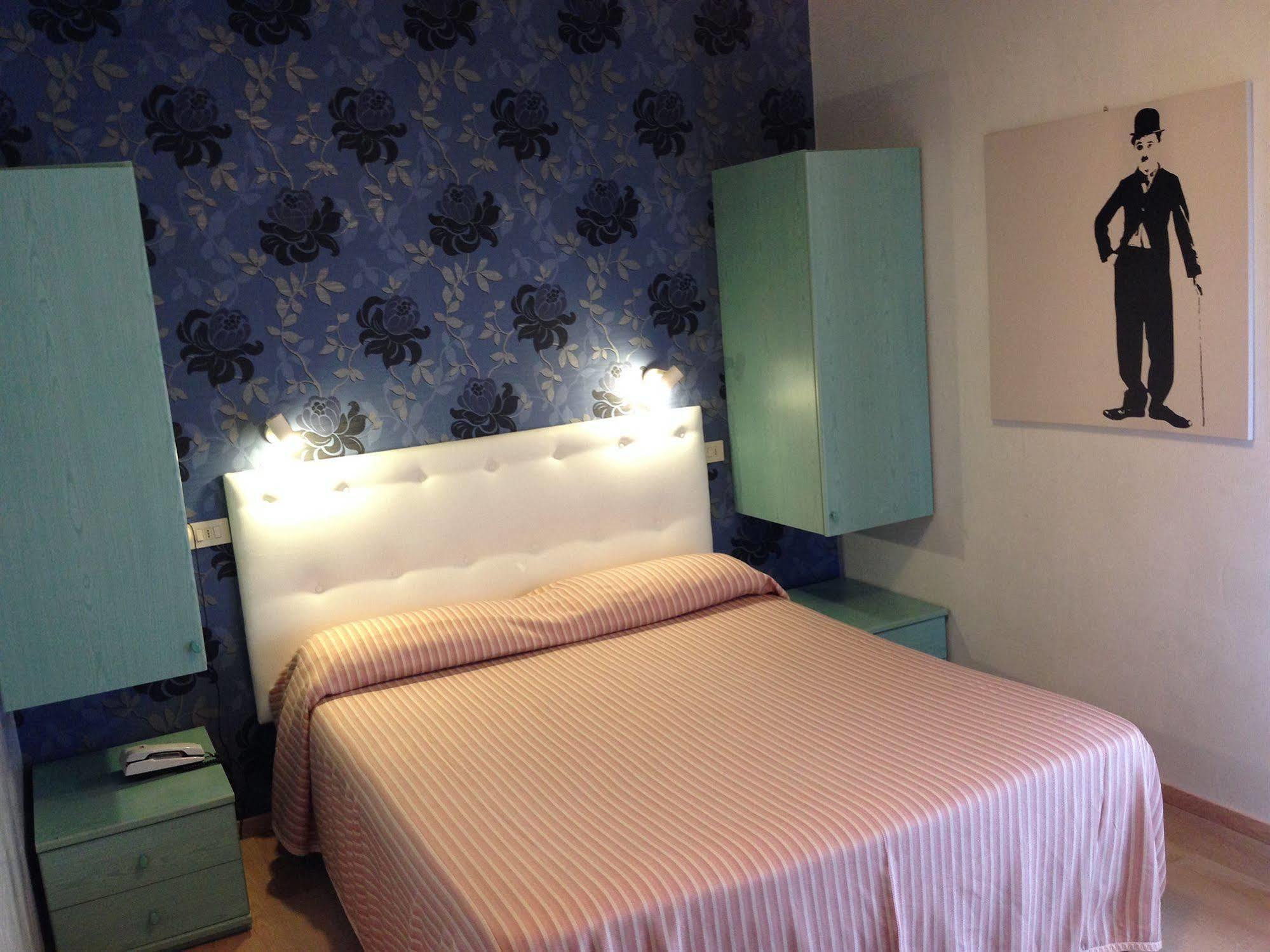 Rosa Hotel 3*